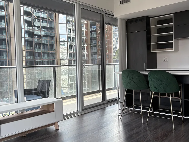 20 Edward St #904 — Photo 30