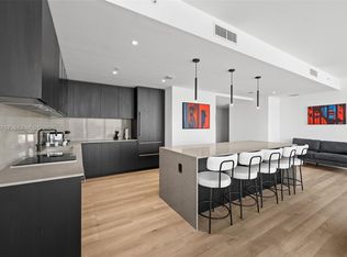 20 NE 11th St #1702, Miami, FL 33132