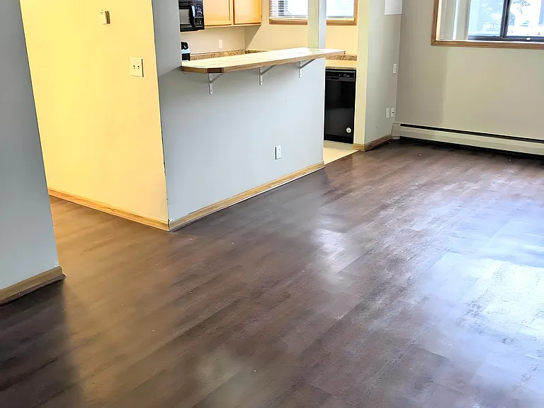Twin Pines Apartments — Photo 42
