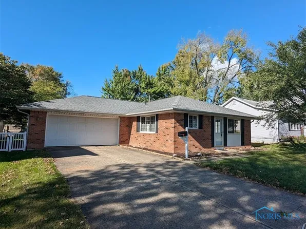 831 Maple St, Napoleon, OH 43545