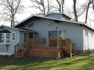 62 W Beaver Lake Rd, New Richland, MN 56072