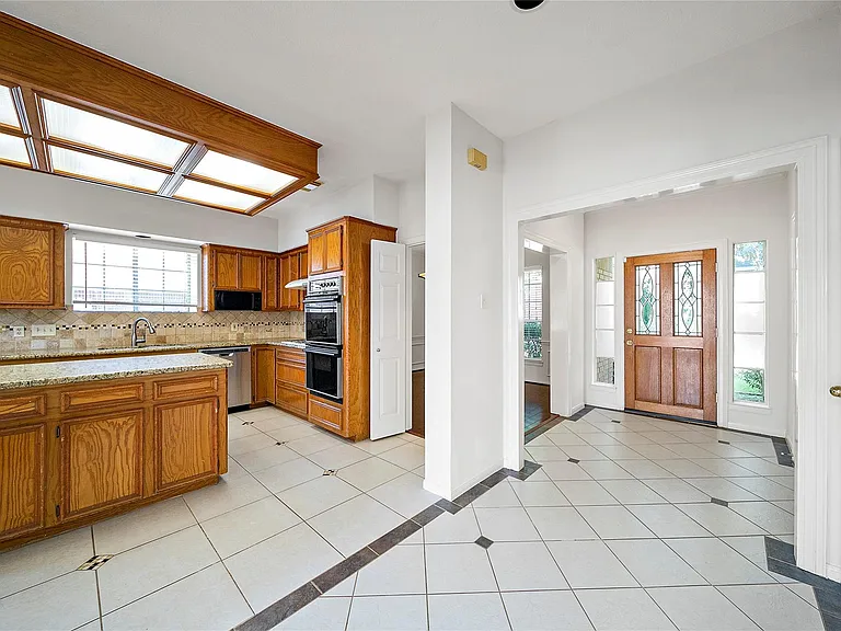 1711 S Medio River Cir — Photo 3