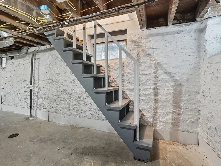 1820 Hewitt Ave — Photo 58