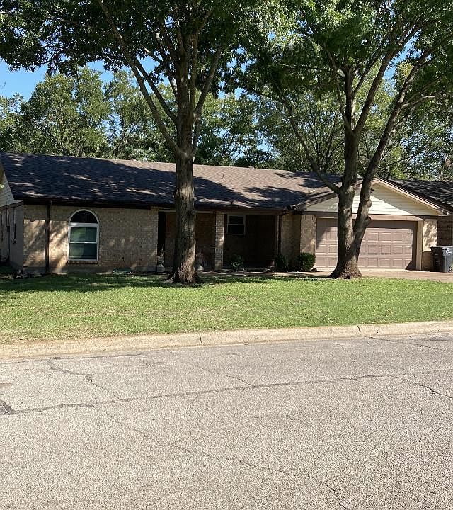 1st image of 1237 Willowwood Dr