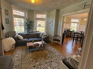 1887 Beacon St APT 1, Brookline, MA 02445
