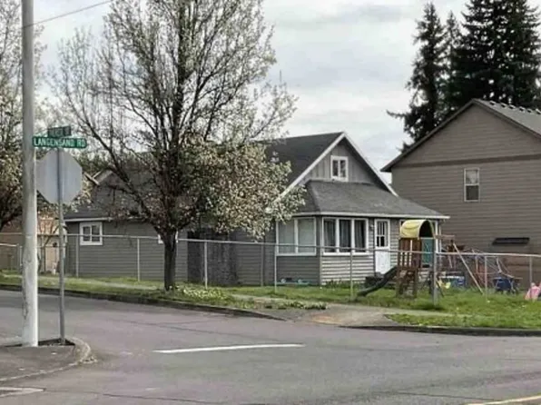 40303 Therese St, Sandy, OR 97055