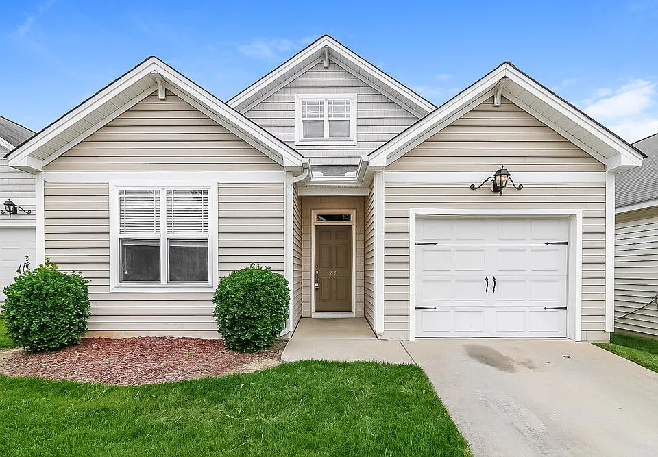 84 Denby Cir