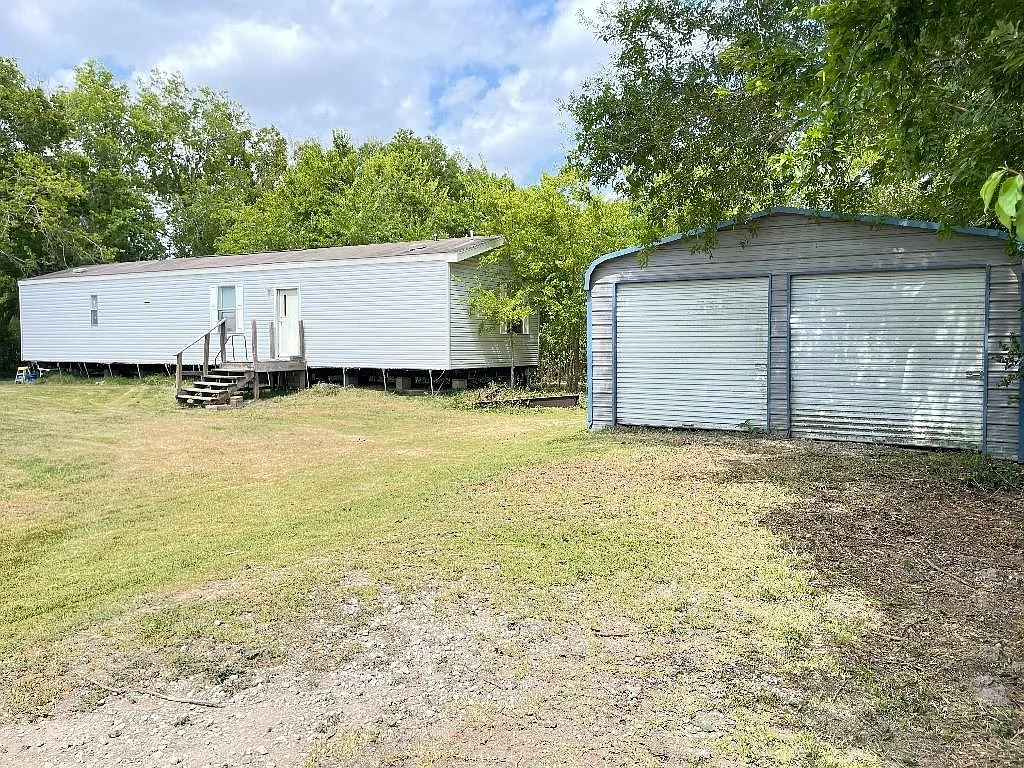 2 bed, 2.0 bath, $1,500 — Photo 3