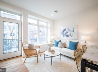 1775 Swann St NW #PENTHOUSE 32, Washington, DC 20009