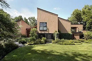2145 Berkeley Rd photo 1