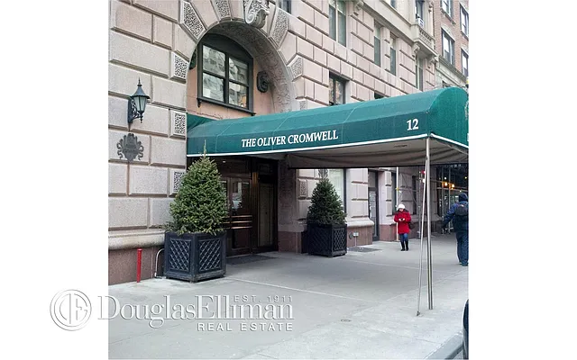 Sold by Douglas Elliman | media 7