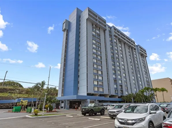 3045 Ala Napuaa Pl APT 412, Honolulu, HI 96818