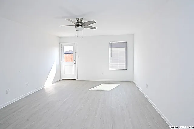7615 Adam Star — Photo 5
