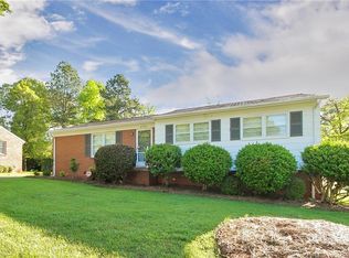 2730 McKinney St, Burlington, NC 27217