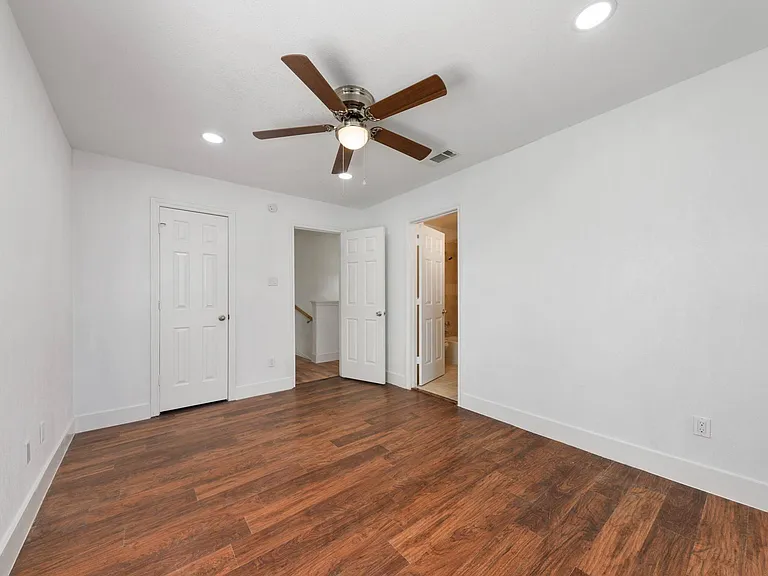 4624 San Jacinto St #D — Photo 3