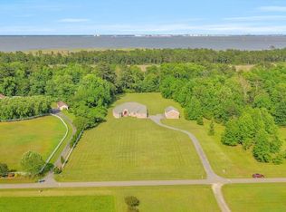 11997 Macklesfield Ct, Carrollton, VA 23314