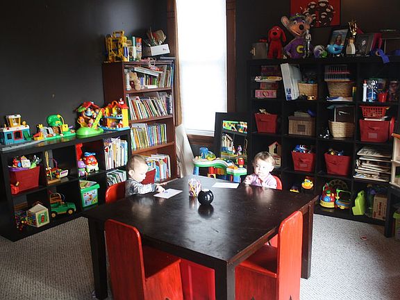 Optional playroom/bedroom