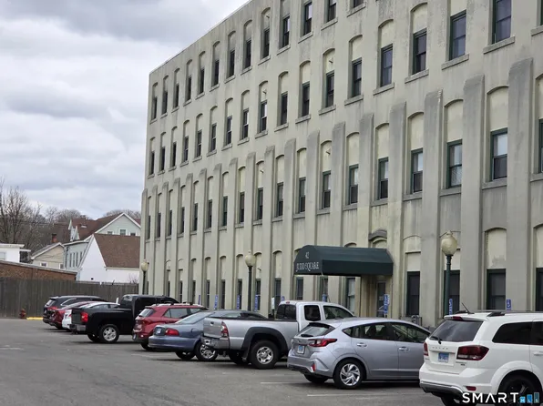 42 South Cherry Street #307, Wallingford, CT 06492