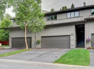 7948 Highlander Dr, Anchorage, AK 99518