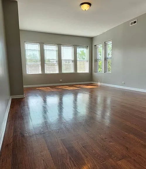 4633 Lawndale ALB — Photo 5