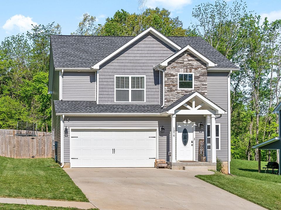 1st image of 1376 Sussex Dr
