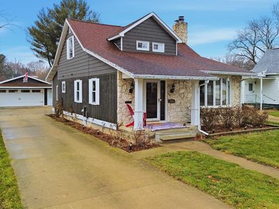 705 Institute Blvd, Dixon, IL, 61021