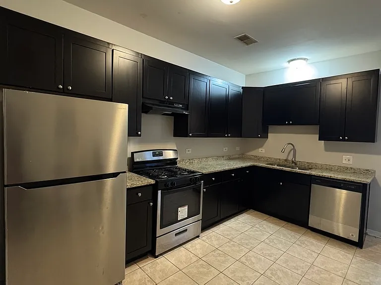 6130 S Rhodes Ave #2 — Photo 9