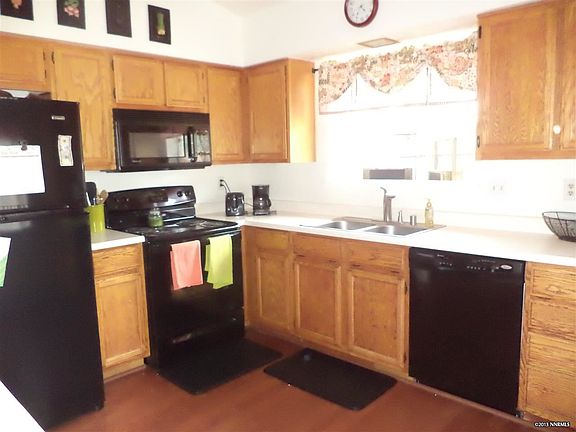 2nd image of 608 Boulder Cir