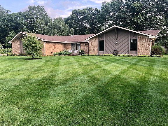 3rd image of 1236 Freeman Dr