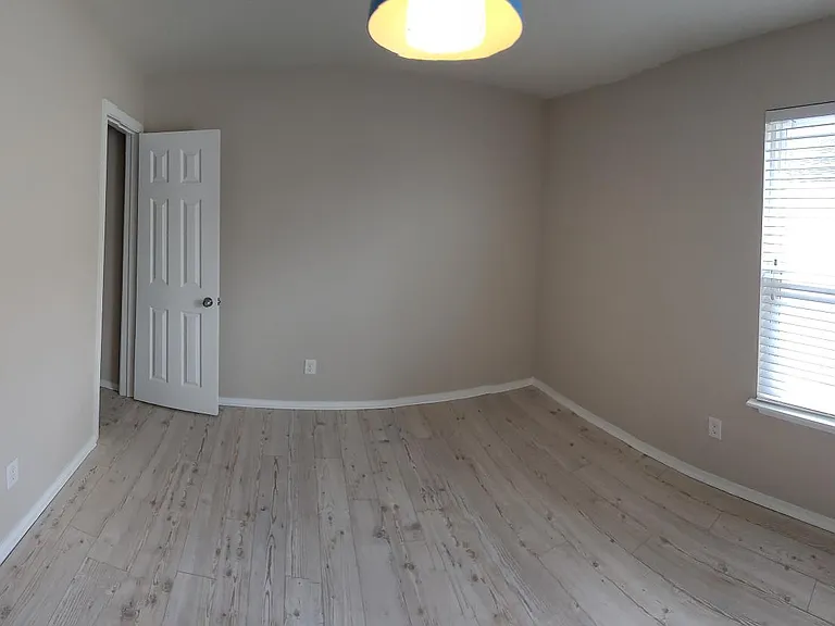 4741 Somerset Hill Ln — Photo 14