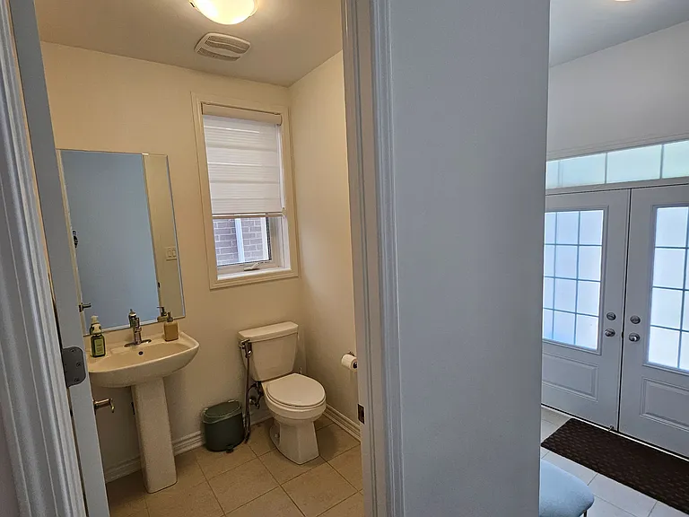 1615 Severn Dr #UPPER — Photo 4