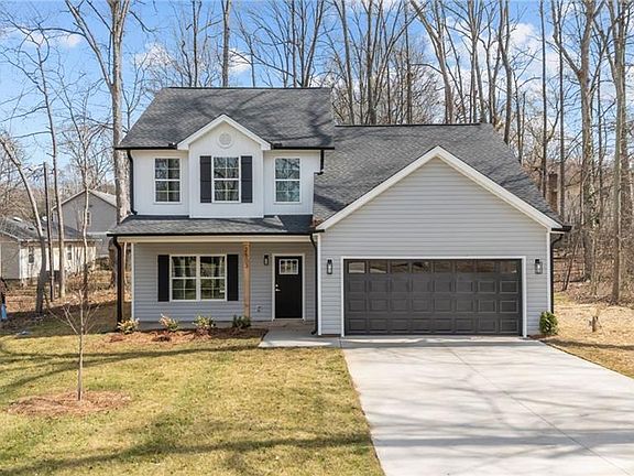 2nd image of 2603 Cromwell Rd