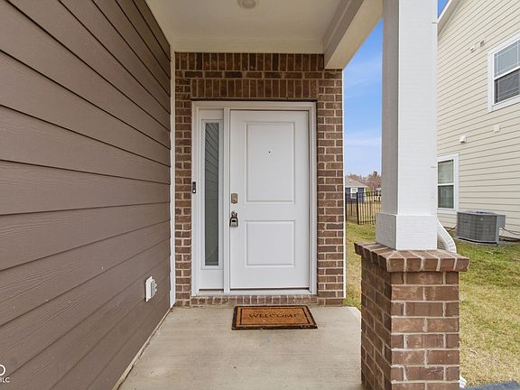 4th image of 8750 Blackburn St