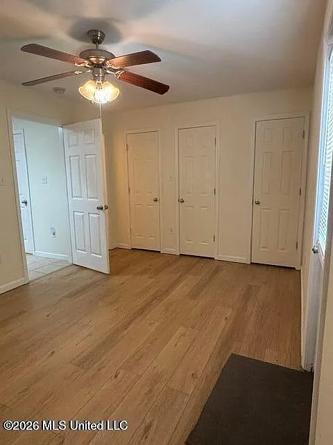 3 bed, 2.0 bath, 1328 sqft, $1,250 — Photo 4