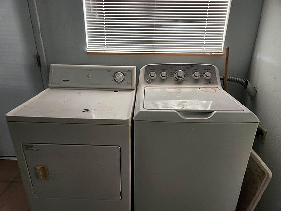 4th image of 12558 E 36th St