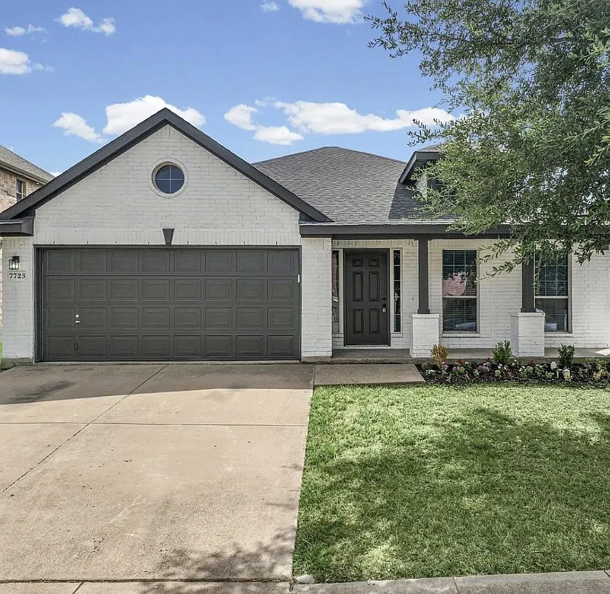 4 bed, 1884 sqft, $2,700 — Photo 3