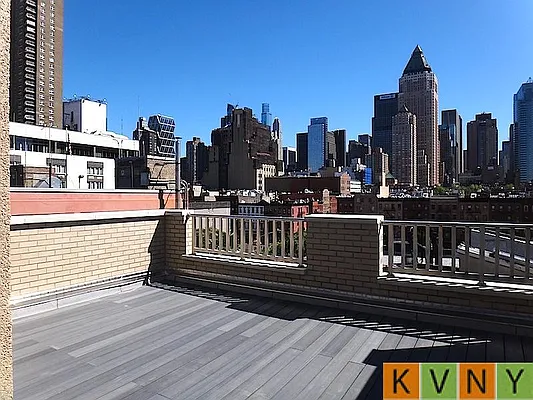 Rented by KVNY Soho | media 63