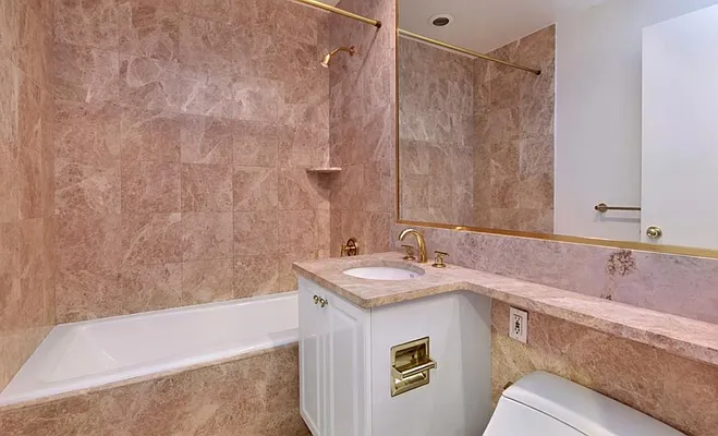 Rented by Compass | media 18