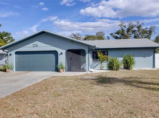 214 Lorraine Ave, Venice, FL 34293
