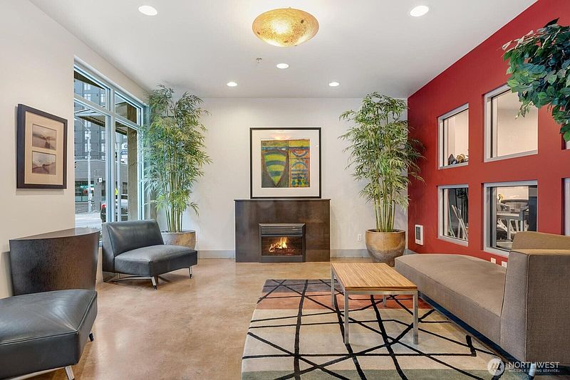 3rd image of 2440 Western Avenue #517