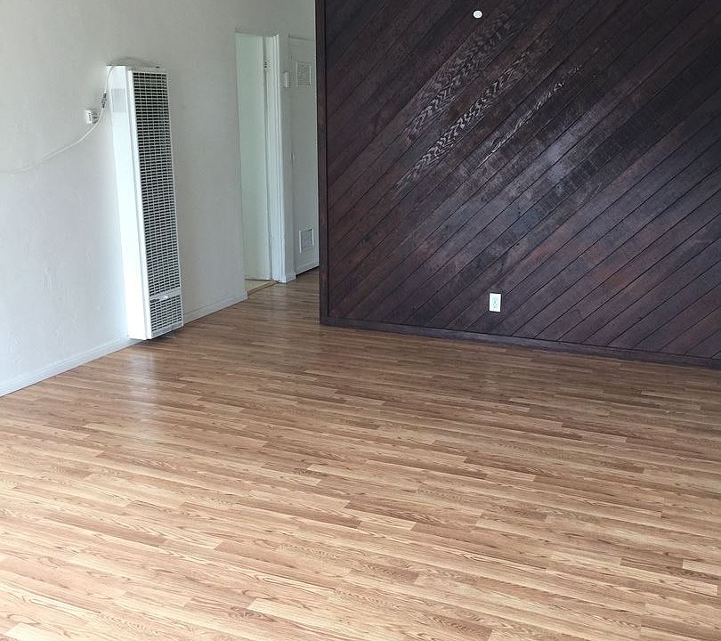 1st image of 2866 Mission Blvd