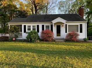 5520 Robinhood Rd, Winston Salem, NC 27106