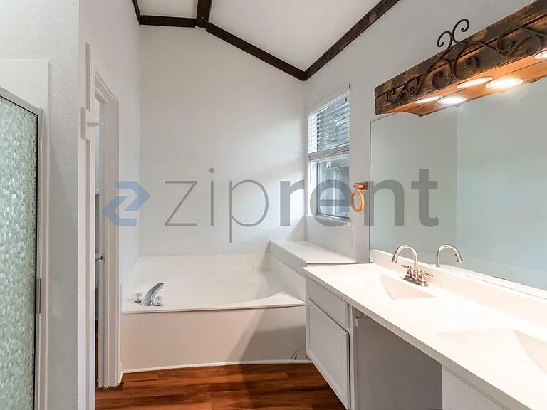 6502 Bramber Ln — Photo 9