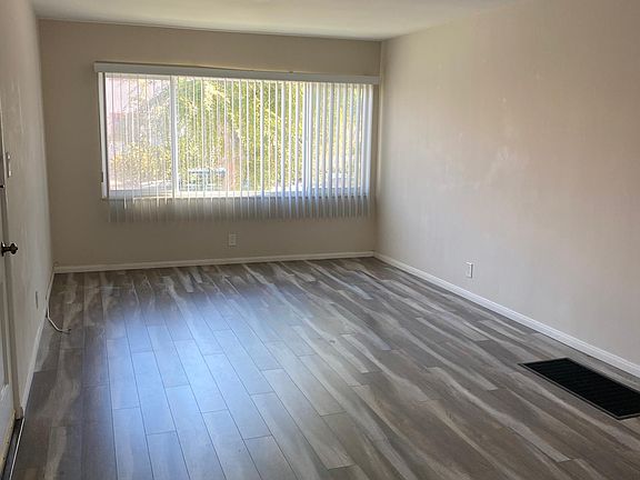 4th image of 1803 Camino De La Costa Unit B
