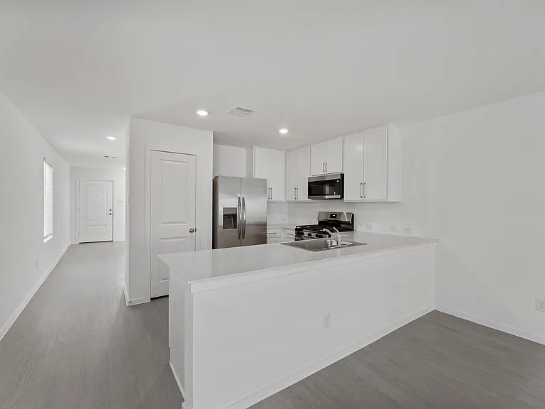 706 Umbrella Tree Dr — Photo 10