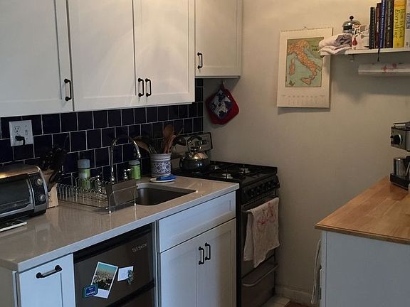 5th image of 512 E 11th St APT 4C