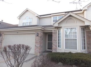 243 Williamsburg Ct, Montgomery, IL 60538