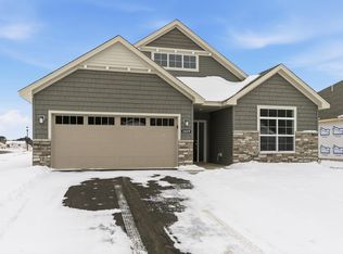 1419 Victory Ln NE, Isanti, MN 55040