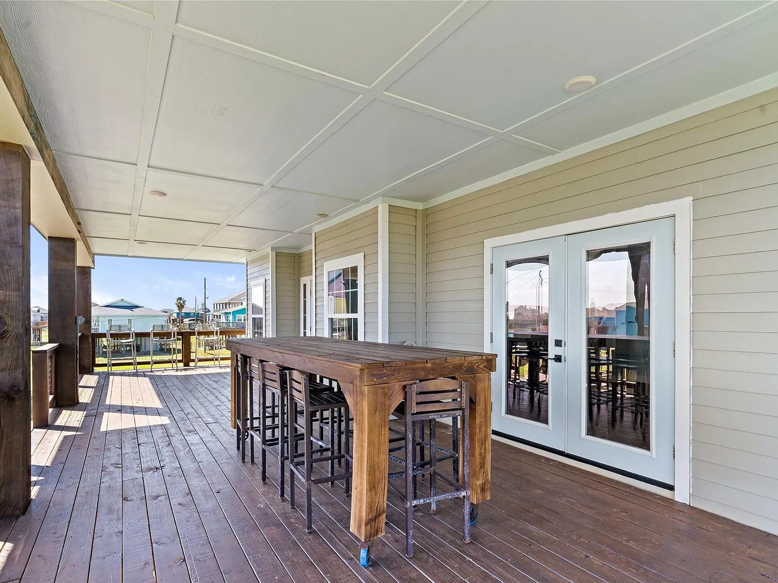 4 bed, 3.5 bath, 2193 sqft, $2,650 — Photo 3