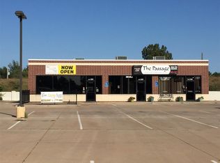 240 N Main St, Haysville, KS 67060